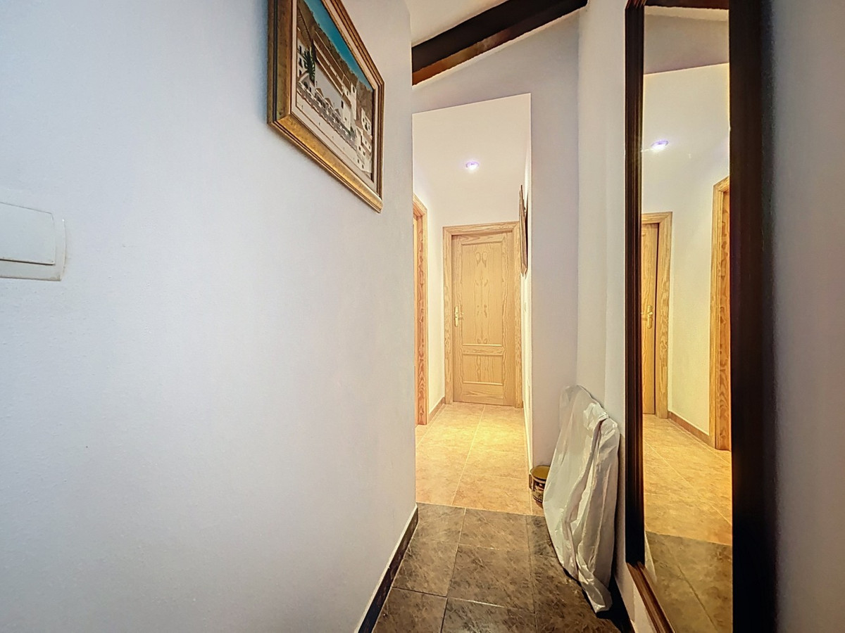 Huis te koop in Comares | 4 slaapkamers H5132677