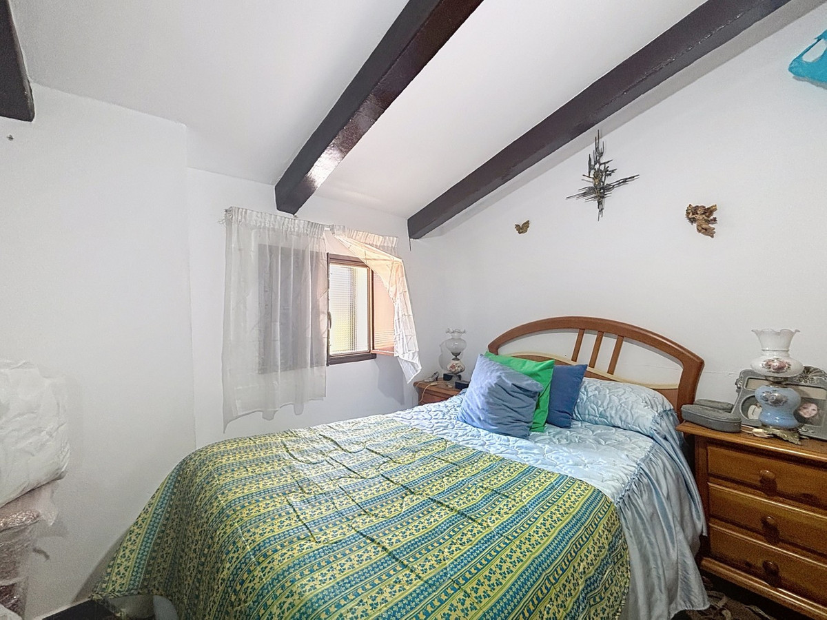 Huis te koop in Comares | 4 slaapkamers H5132677