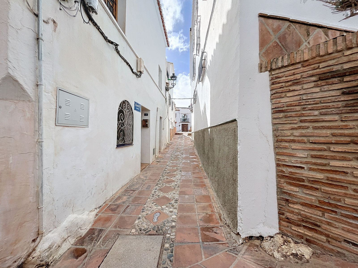 Huis te koop in Comares | 2 slaapkamers H5153470