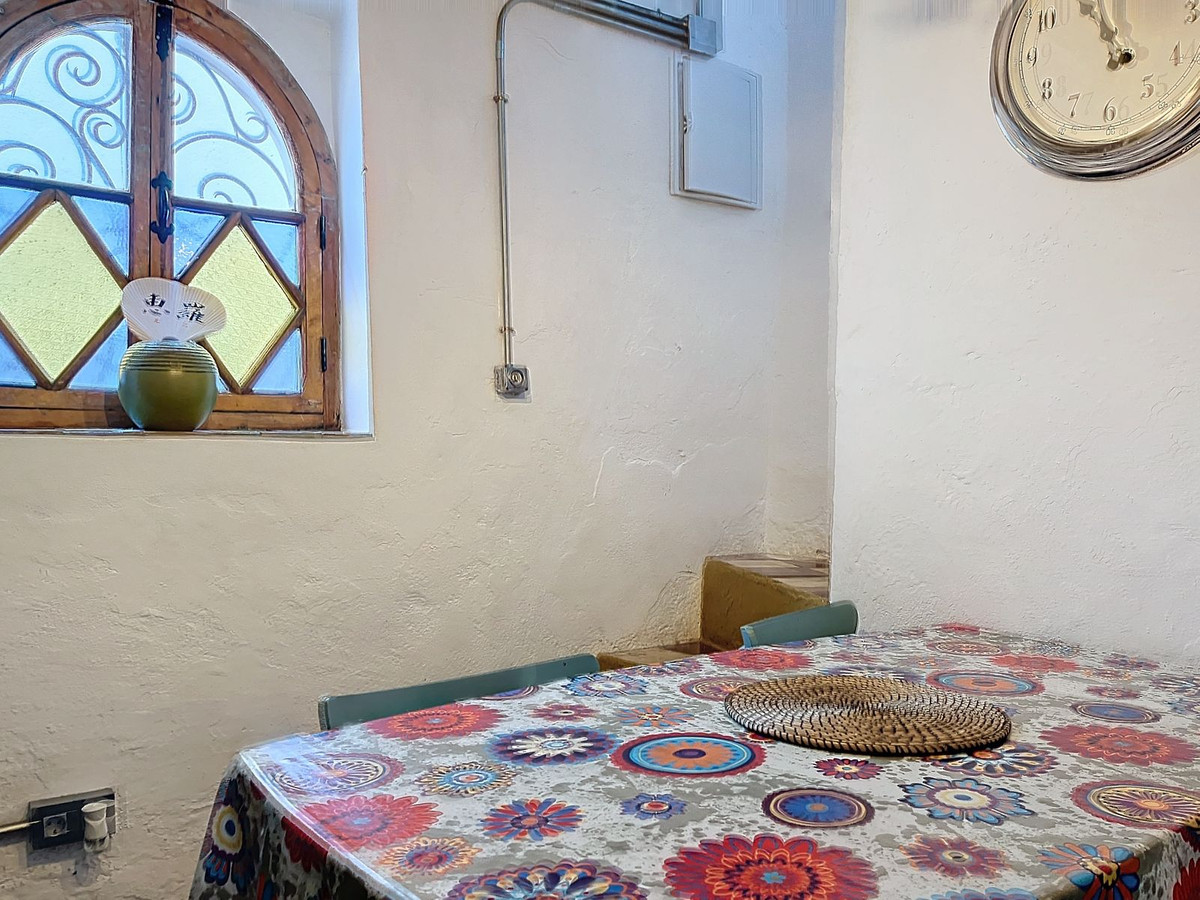 Huis te koop in Comares | 2 slaapkamers H5153470
