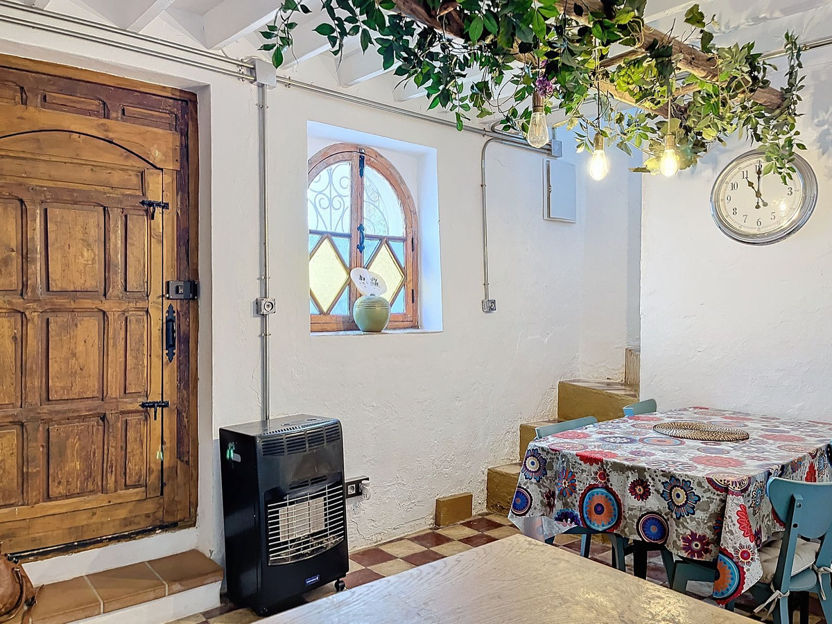 Huis te koop in Comares | 2 slaapkamers H5153470