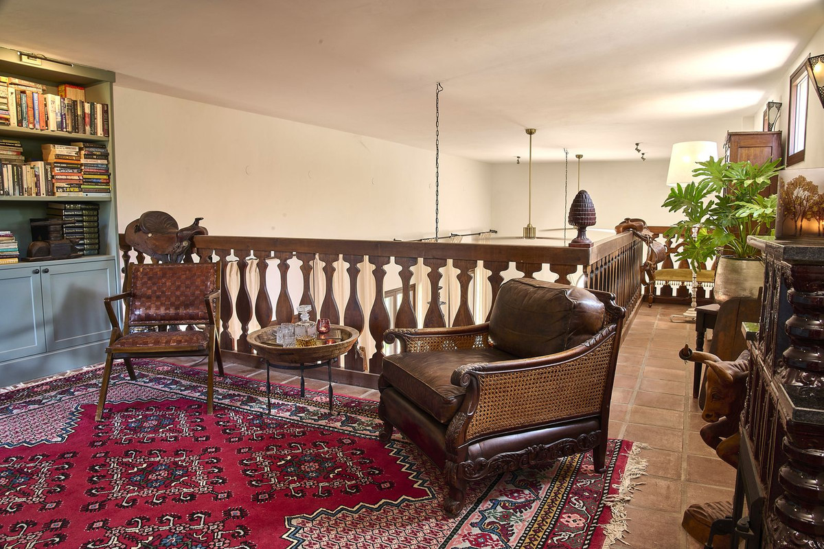 Finca - Cortijo te koop in Comares | 5 slaapkamers H5184568