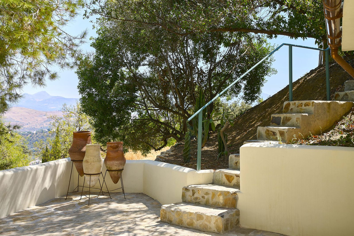 Finca - Cortijo te koop in Comares | 5 slaapkamers H5184568