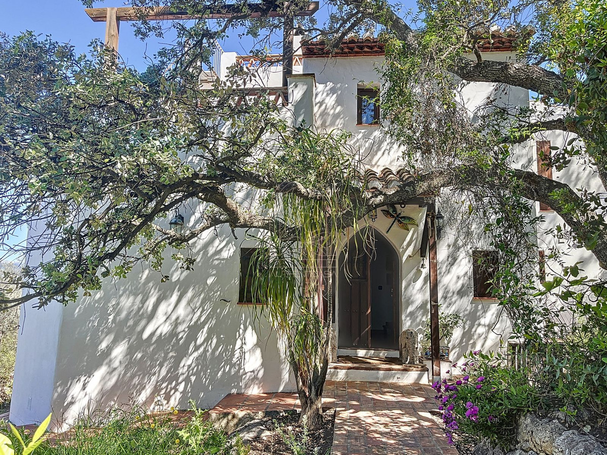 Finca - Cortijo te koop in Comares | 4 slaapkamers H5206006