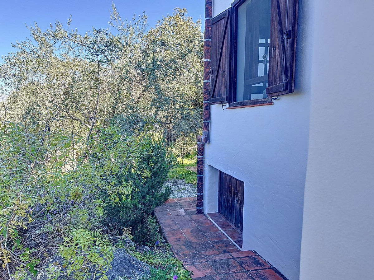 Finca - Cortijo te koop in Comares | 4 slaapkamers H5206006