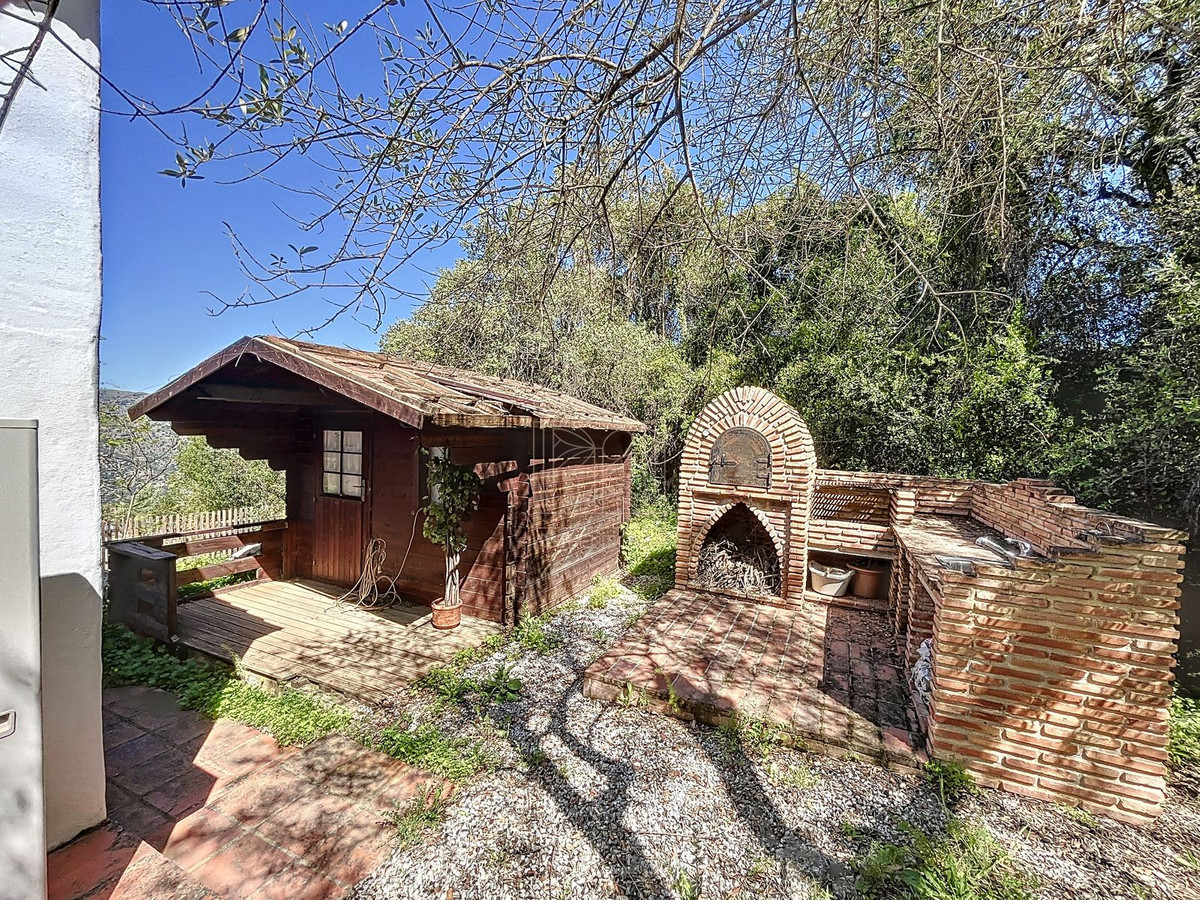 Finca - Cortijo te koop in Comares | 4 slaapkamers H5206006