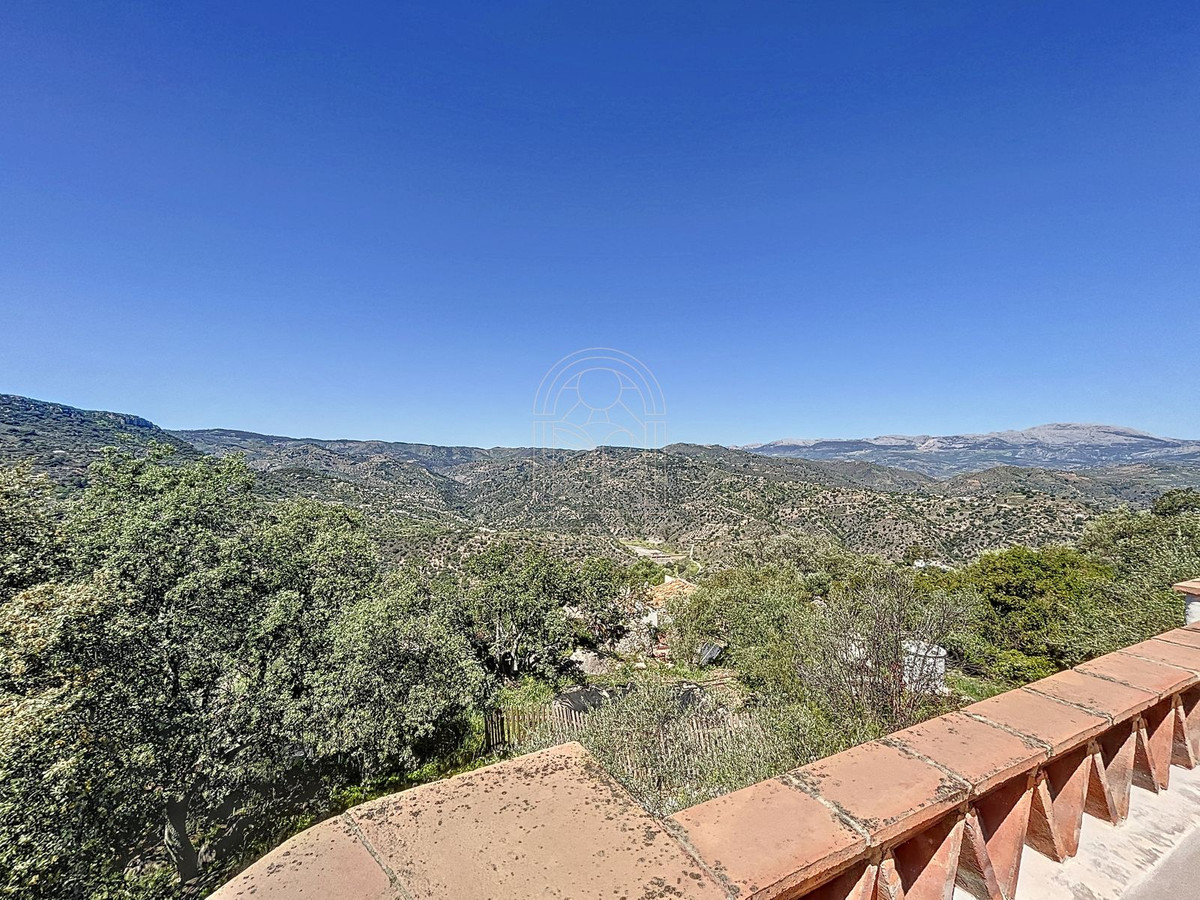 Finca - Cortijo te koop in Comares | 4 slaapkamers H5206006