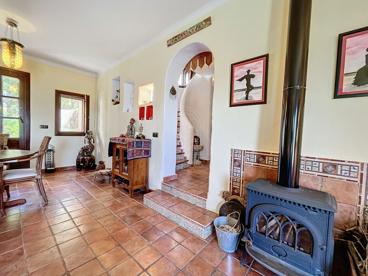 Finca - Cortijo te koop in Comares | 4 slaapkamers H5206006