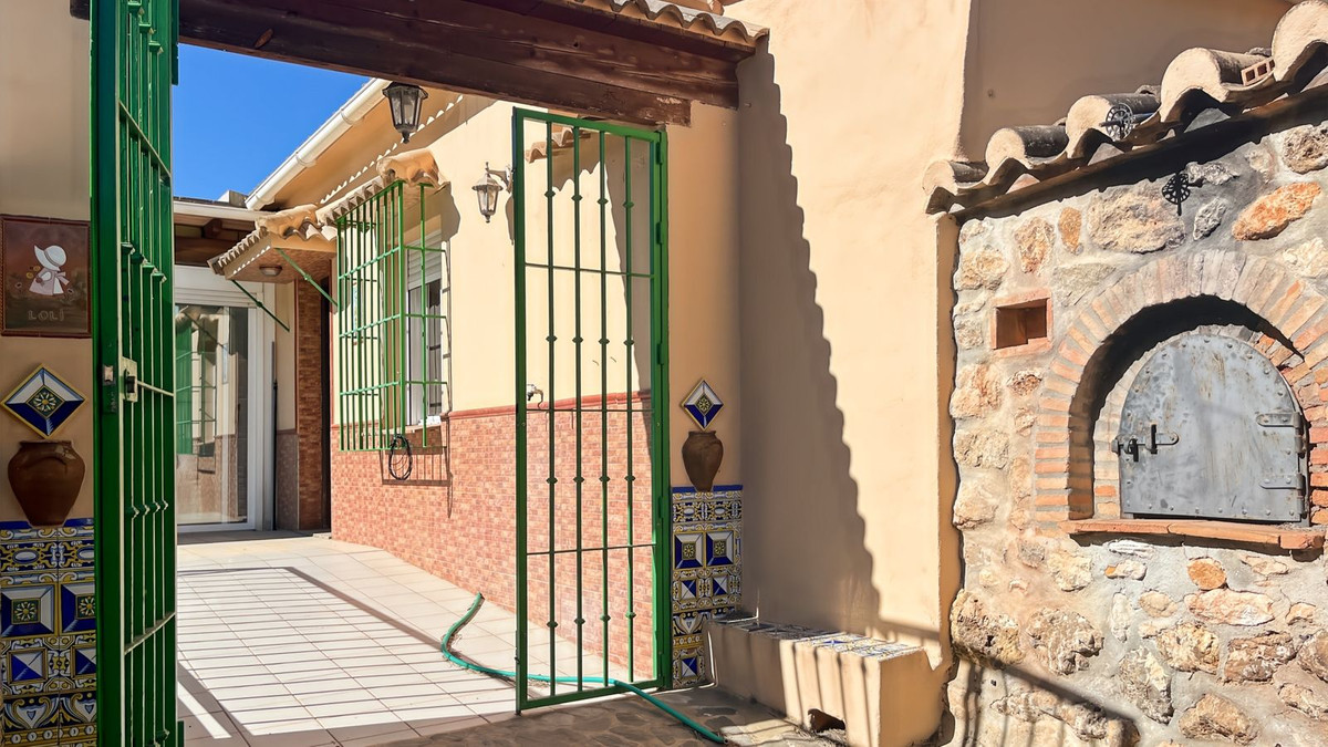 Property main view 65