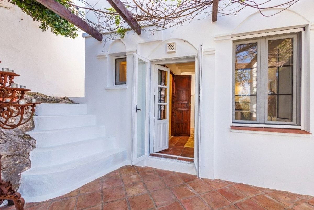 Huis te koop in Comares | 3 slaapkamers H5410486