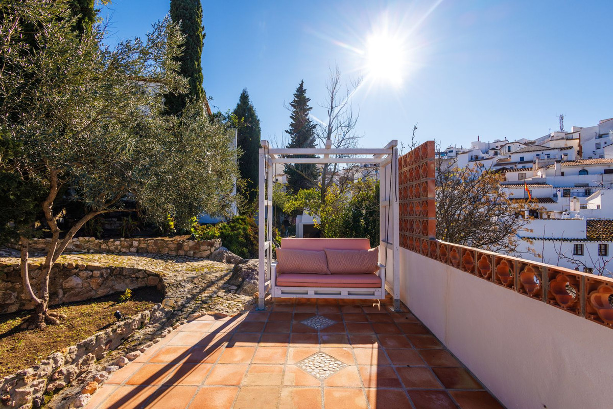 Huis te koop in Comares | 3 slaapkamers H5410486