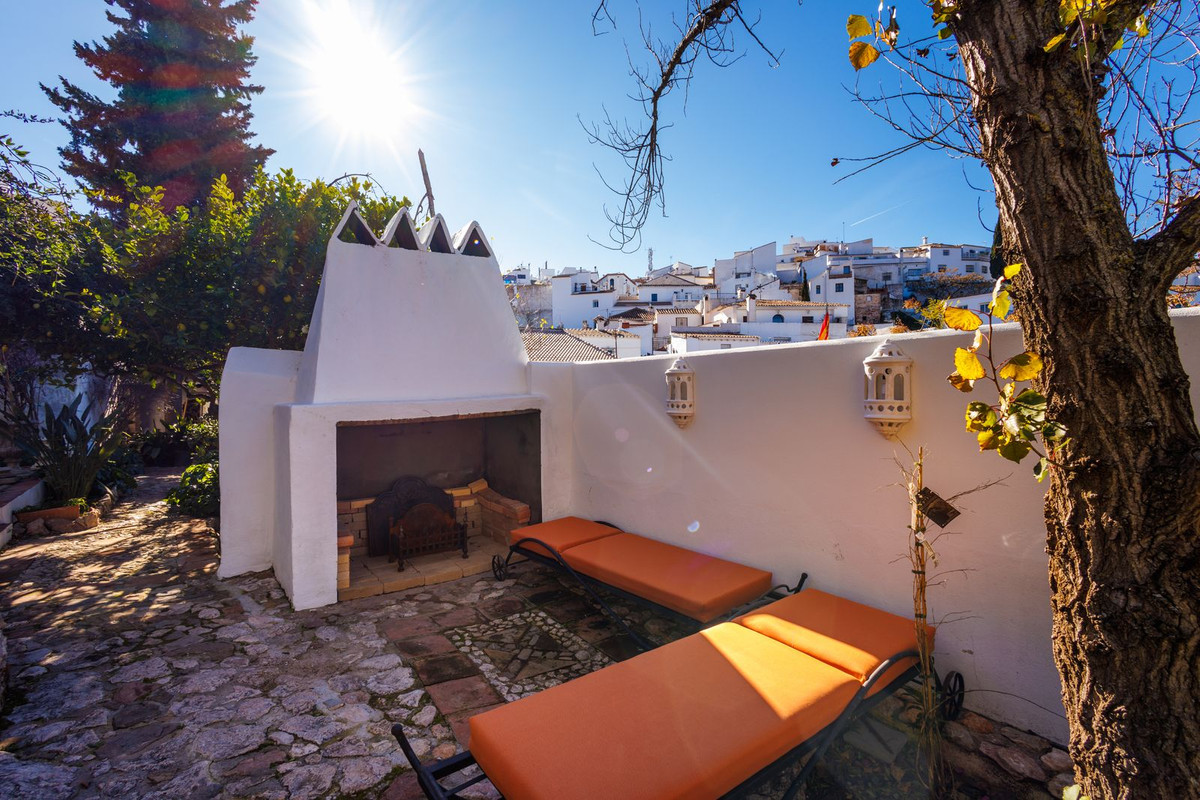 Huis te koop in Comares | 3 slaapkamers H5410486