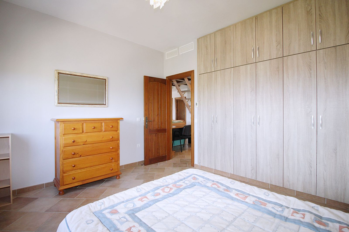 Property main view 40