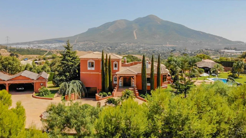 Property main view 4