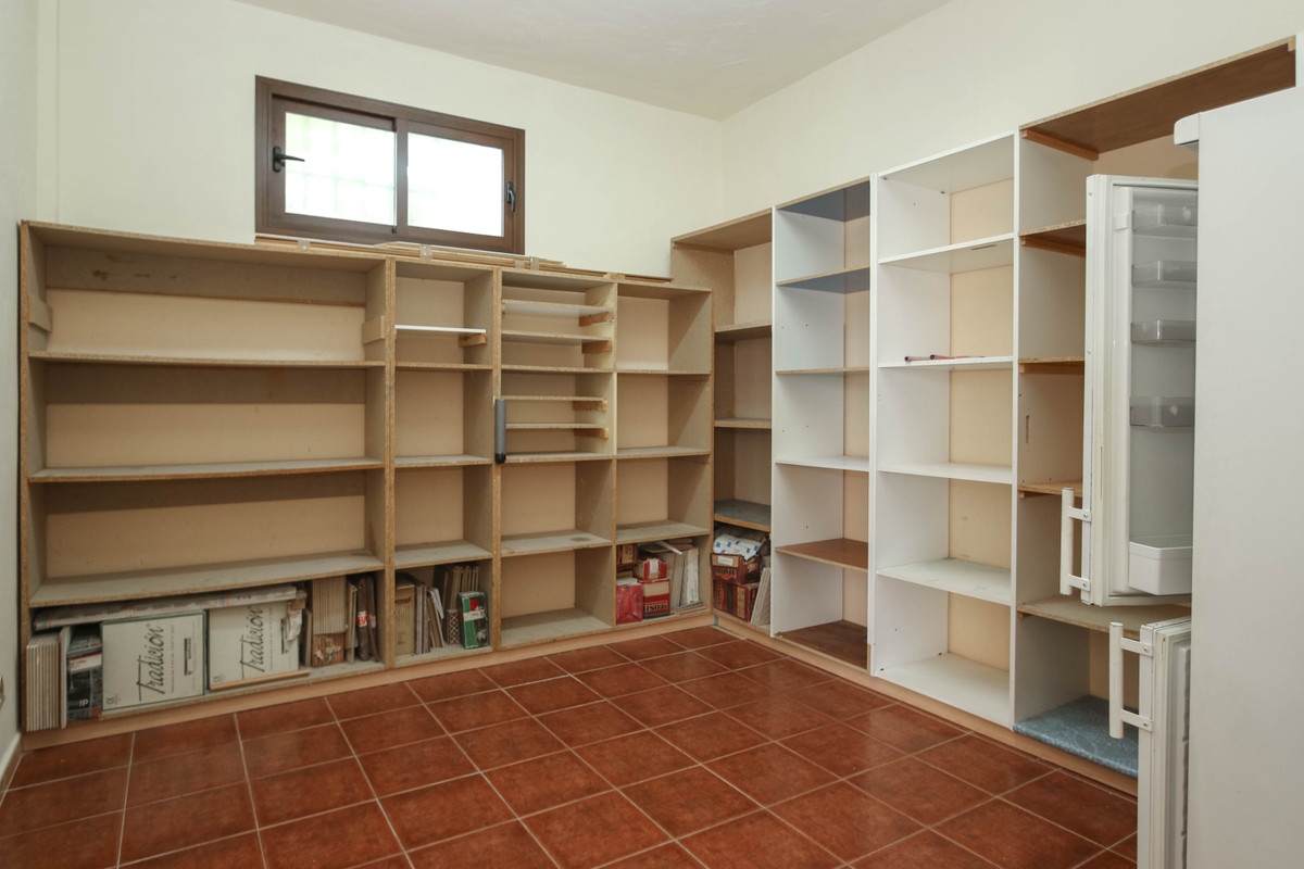 Property main view 44