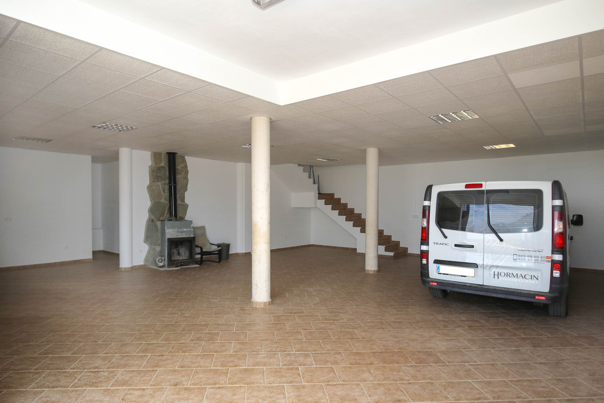 Property main view 48