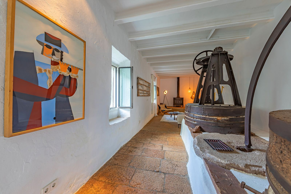 Property main view 34