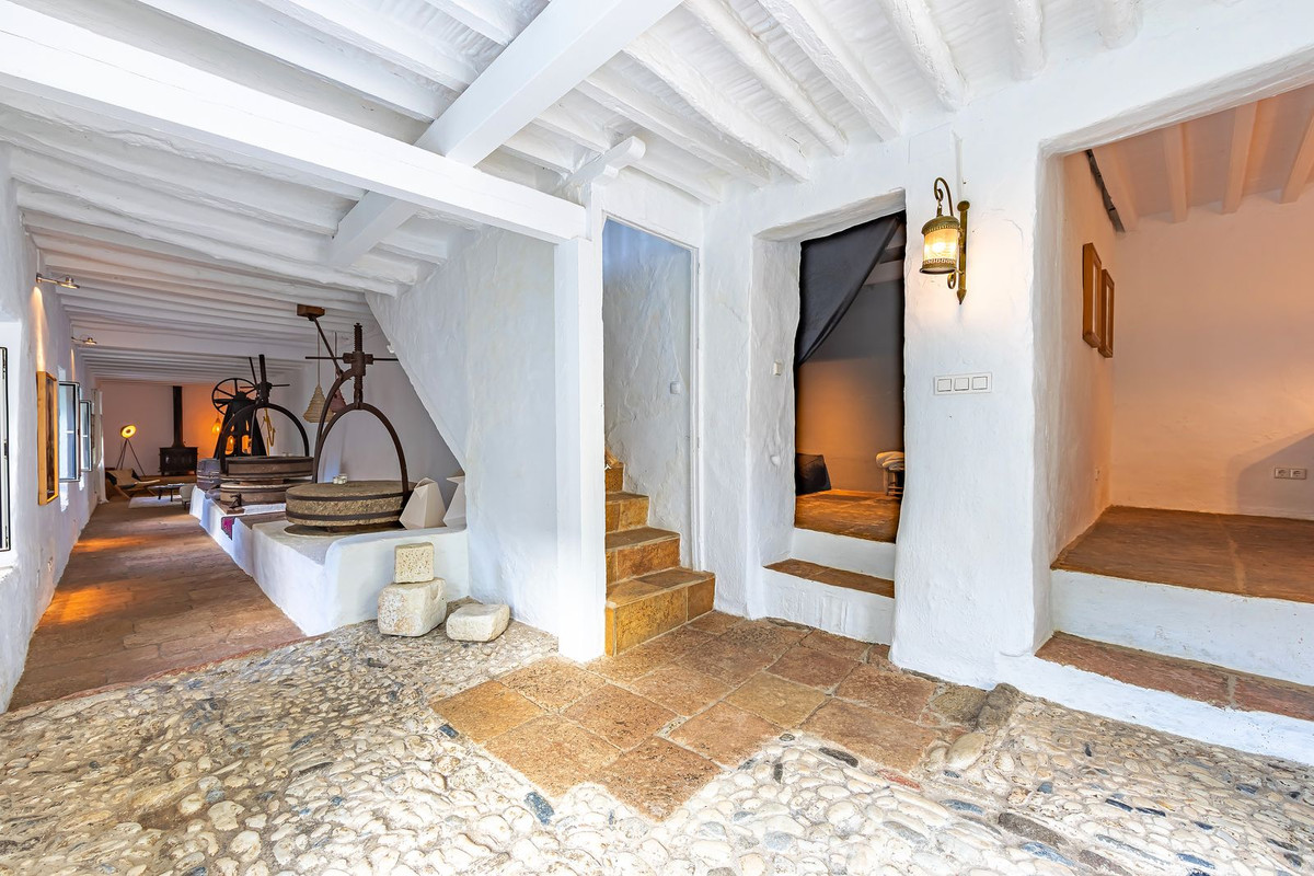 Property main view 35