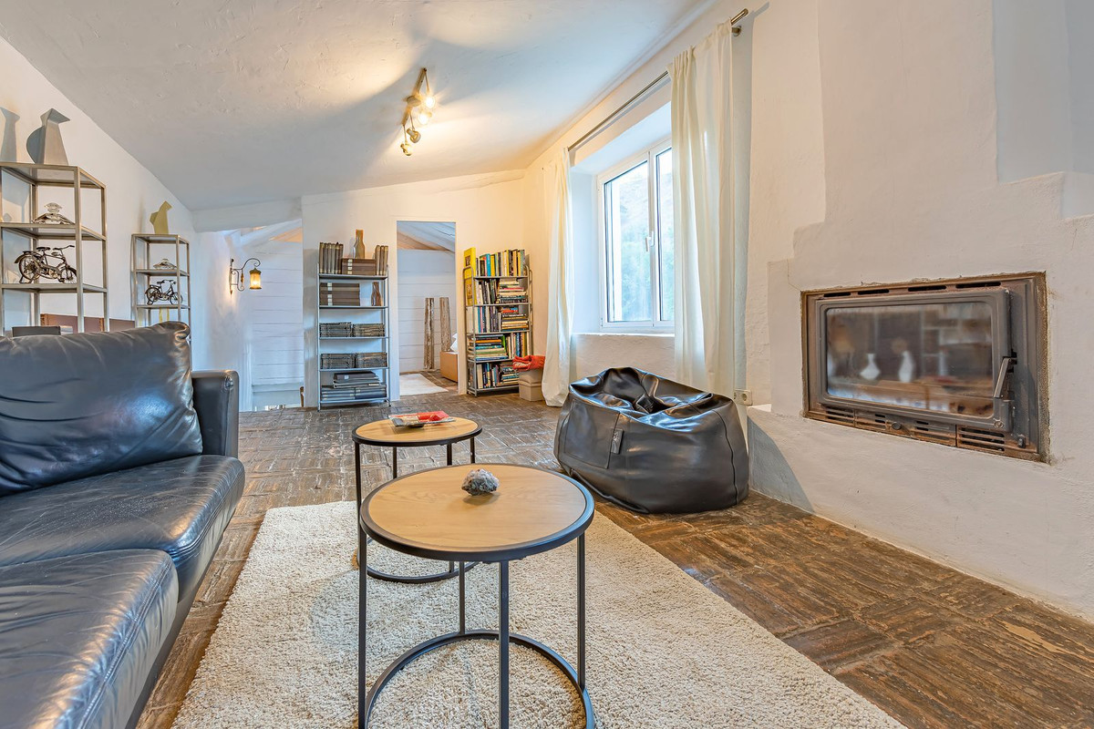 Property main view 45