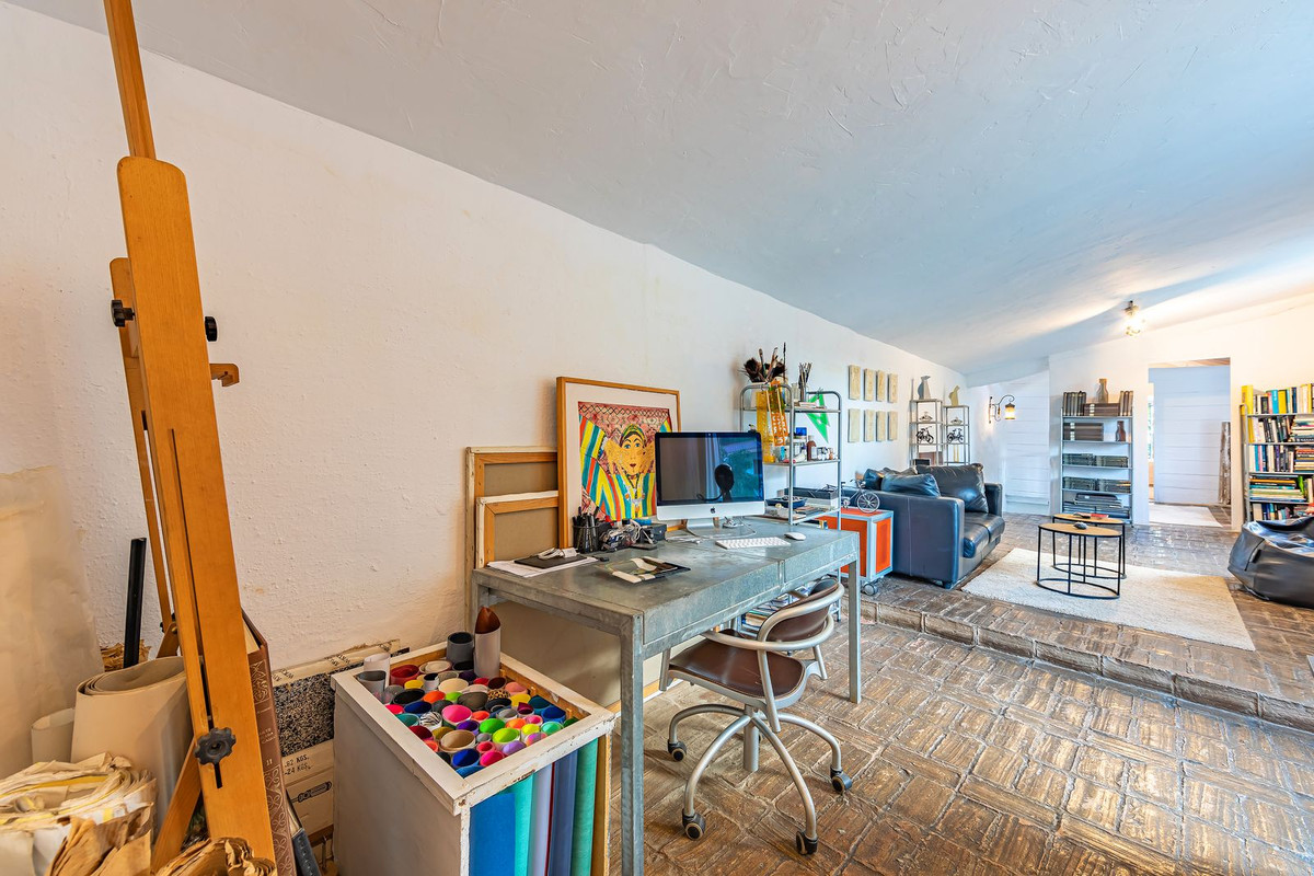 Property main view 46