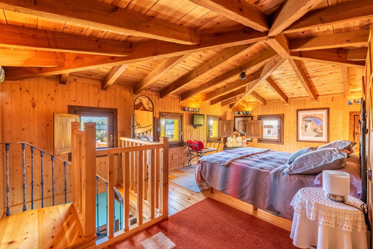 Finca - Cortijo te koop in Coín | 8 slaapkamers H4250125