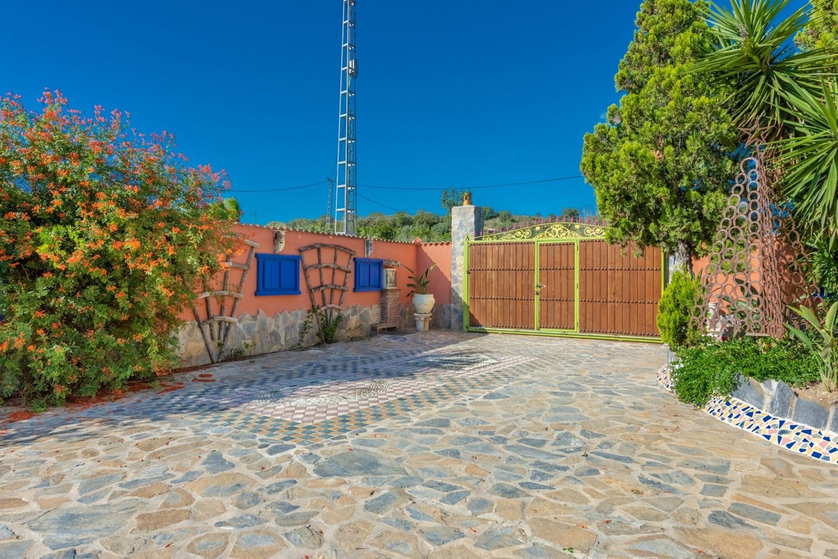 Finca - Cortijo te koop in Coín | 8 slaapkamers H4250125