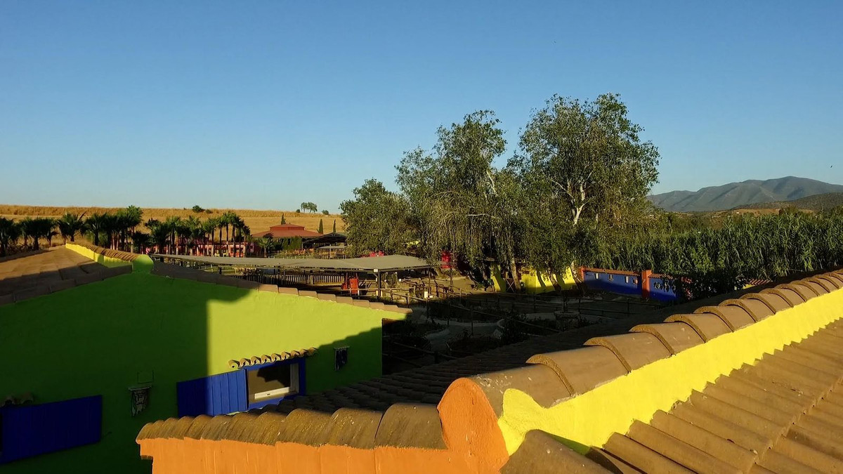 Finca - Cortijo te koop in Coín | 8 slaapkamers H4250125