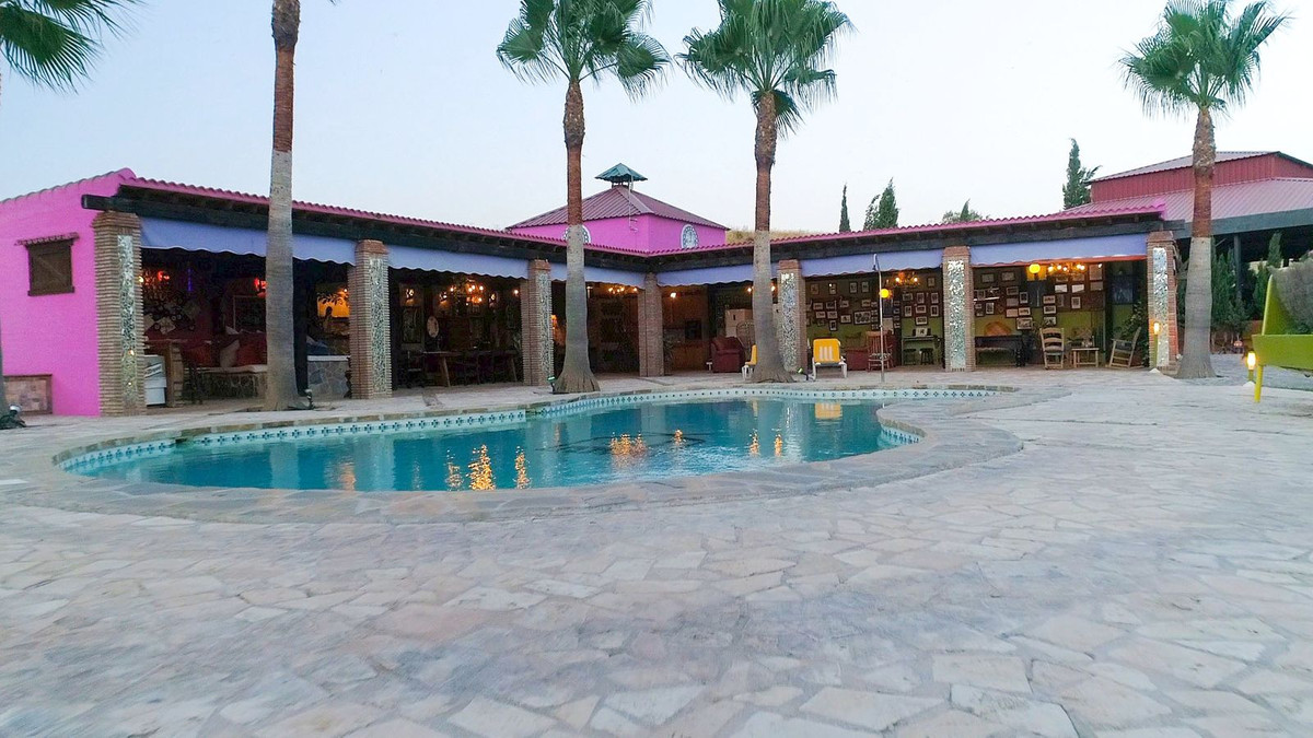 Finca - Cortijo te koop in Coín | 8 slaapkamers H4250125