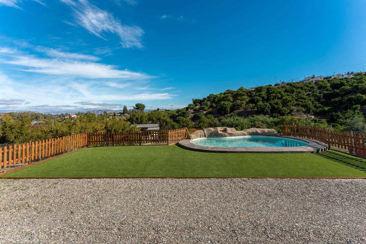 Finca - Cortijo te koop in Coín | 3 slaapkamers H4554880