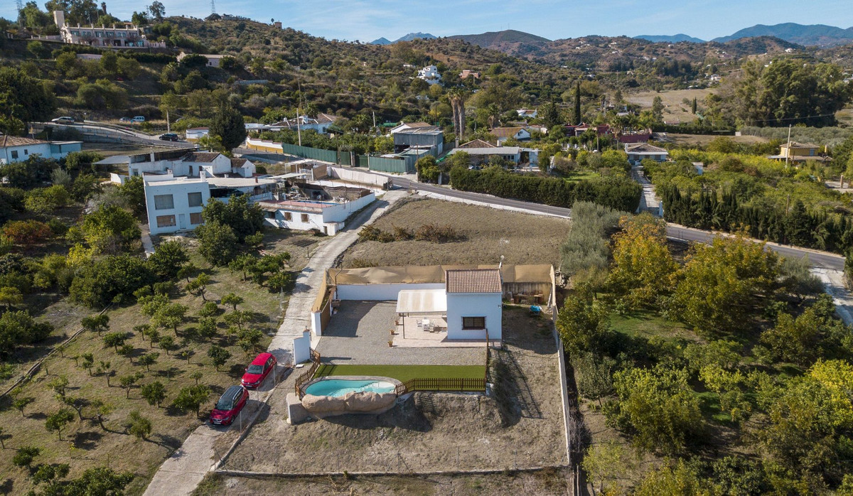 Finca - Cortijo te koop in Coín | 3 slaapkamers H4554880