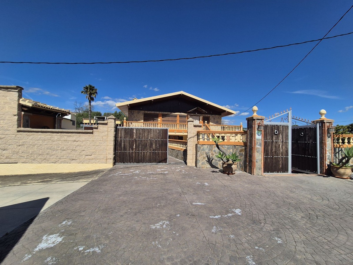 Property main view 74