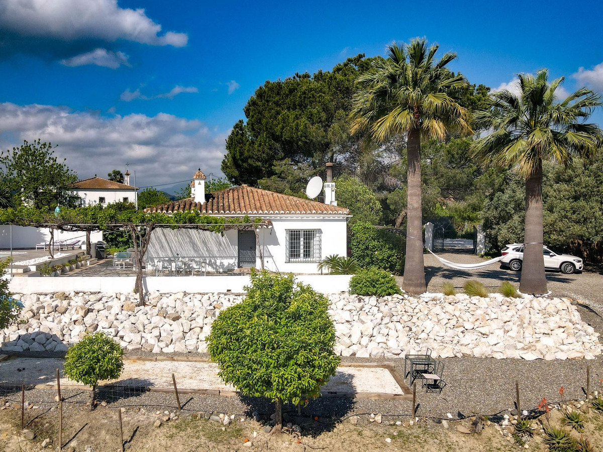 Vrijstaande Villa te koop in Coín | 3 slaapkamers H5019313