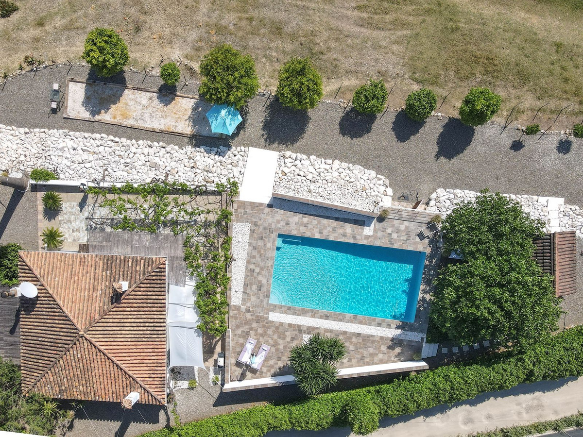 Vrijstaande Villa te koop in Coín | 3 slaapkamers H5019313