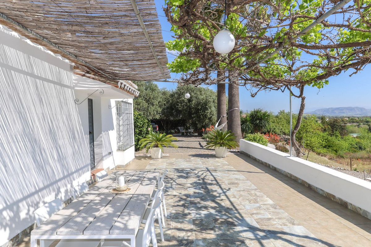 Vrijstaande Villa te koop in Coín | 3 slaapkamers H5019313