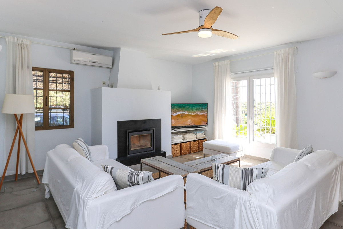 Vrijstaande Villa te koop in Coín | 3 slaapkamers H5019313