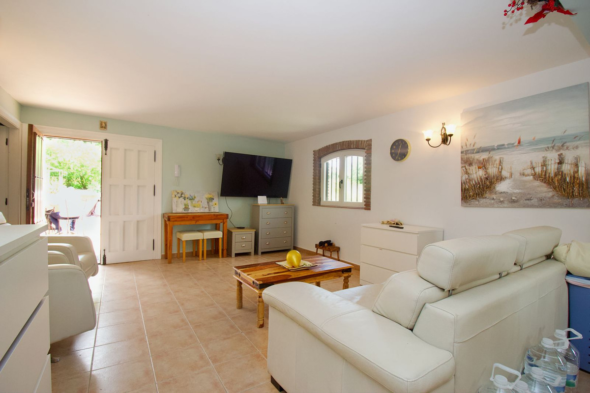 Vrijstaande Villa te koop in Coín | 4 slaapkamers H5041183