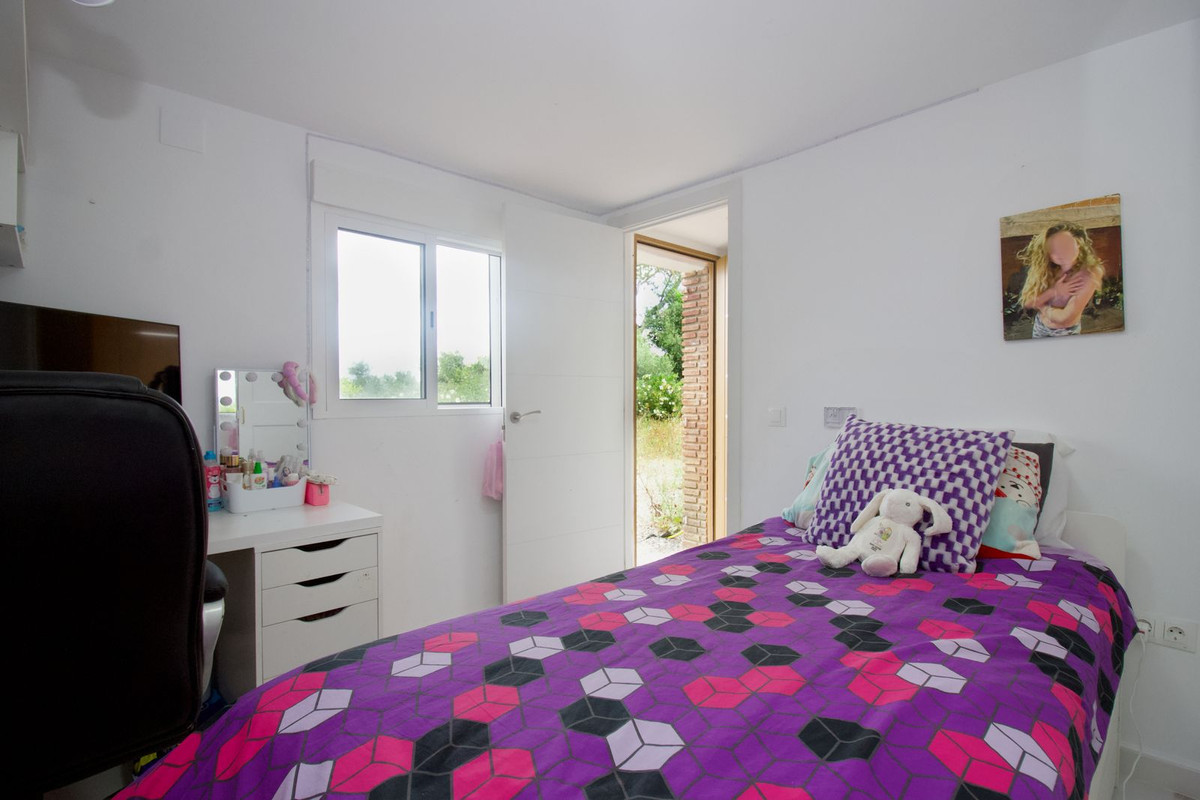 Vrijstaande Villa te koop in Coín | 4 slaapkamers H5041183
