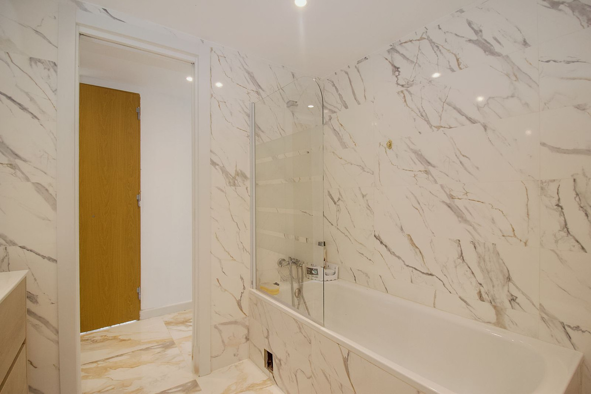 Vrijstaande Villa te koop in Coín | 4 slaapkamers H5041183