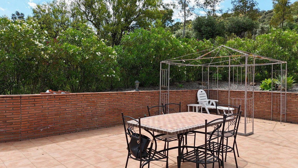 Vrijstaande Villa te koop in Coín | 4 slaapkamers H5041183