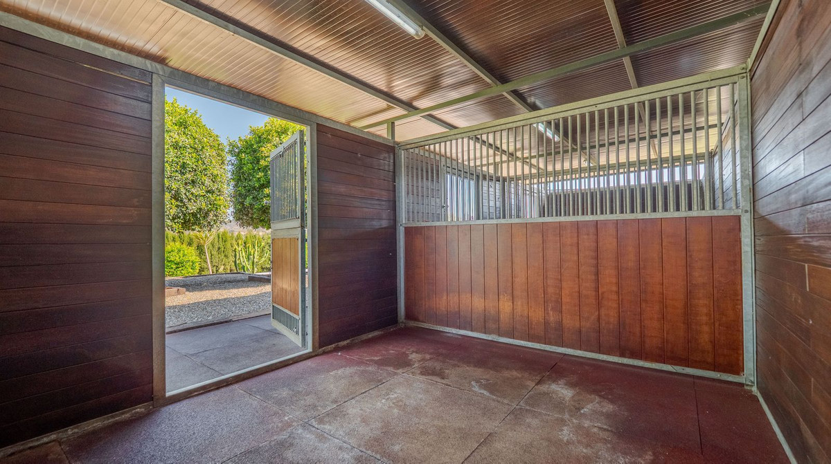 Finca - Cortijo te koop in Coín | 4 slaapkamers H5043535