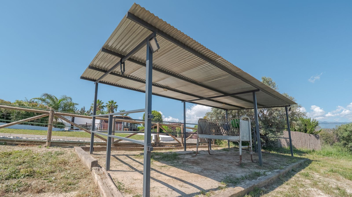 Finca - Cortijo te koop in Coín | 4 slaapkamers H5043535
