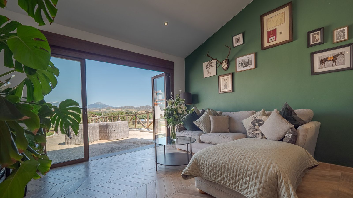 Finca - Cortijo te koop in Coín | 4 slaapkamers H5043535