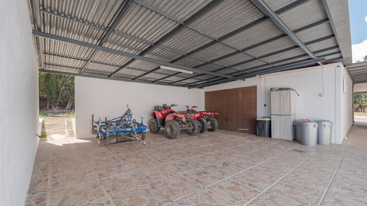 Finca - Cortijo te koop in Coín | 4 slaapkamers H5043535