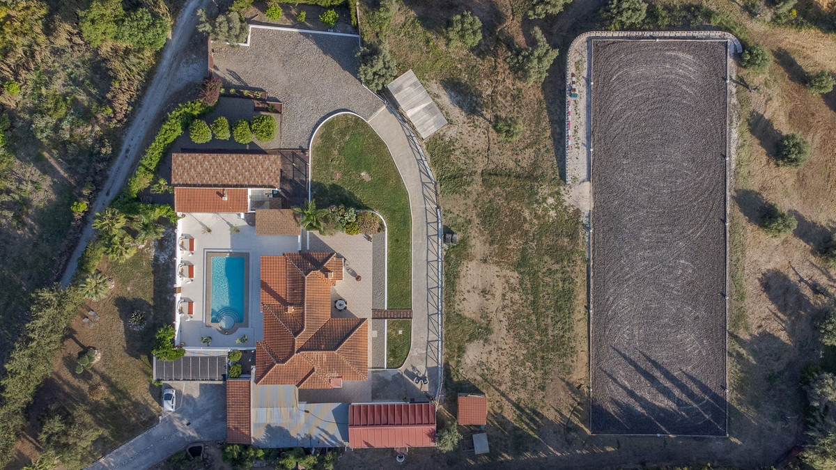 Finca - Cortijo te koop in Coín | 4 slaapkamers H5043535