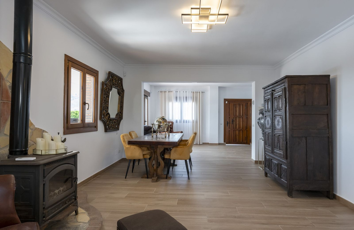 Vrijstaande Villa te koop in Coín | 3 slaapkamers H5074702