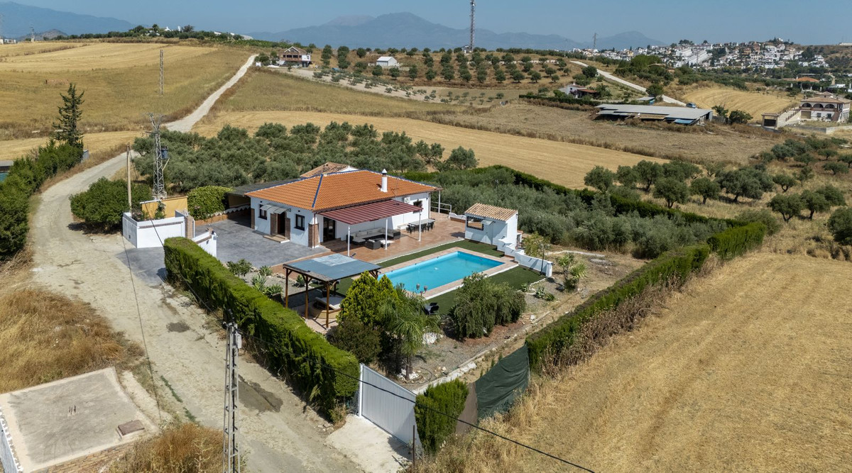 Vrijstaande Villa te koop in Coín | 3 slaapkamers H5074702