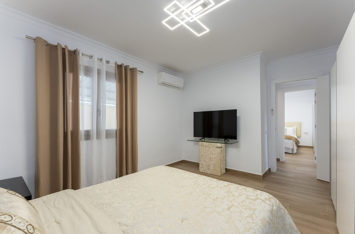 Vrijstaande Villa te koop in Coín | 3 slaapkamers H5074702