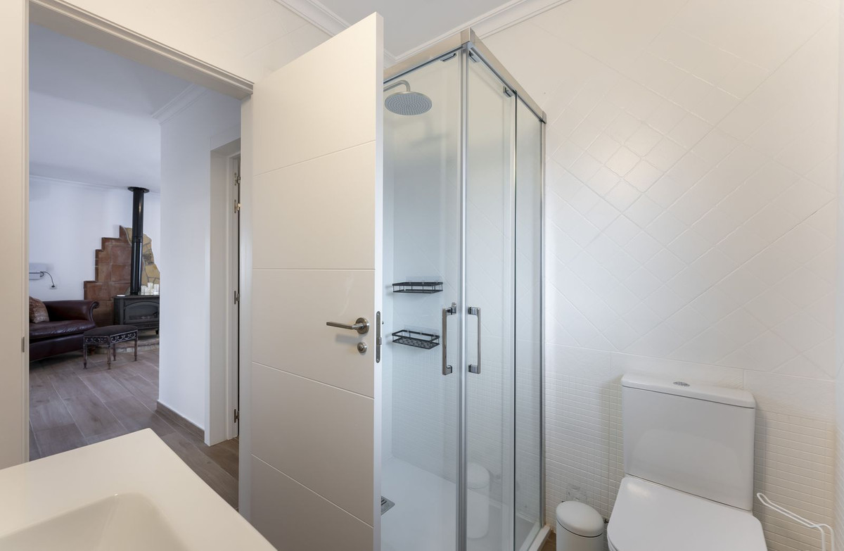 Vrijstaande Villa te koop in Coín | 3 slaapkamers H5074702