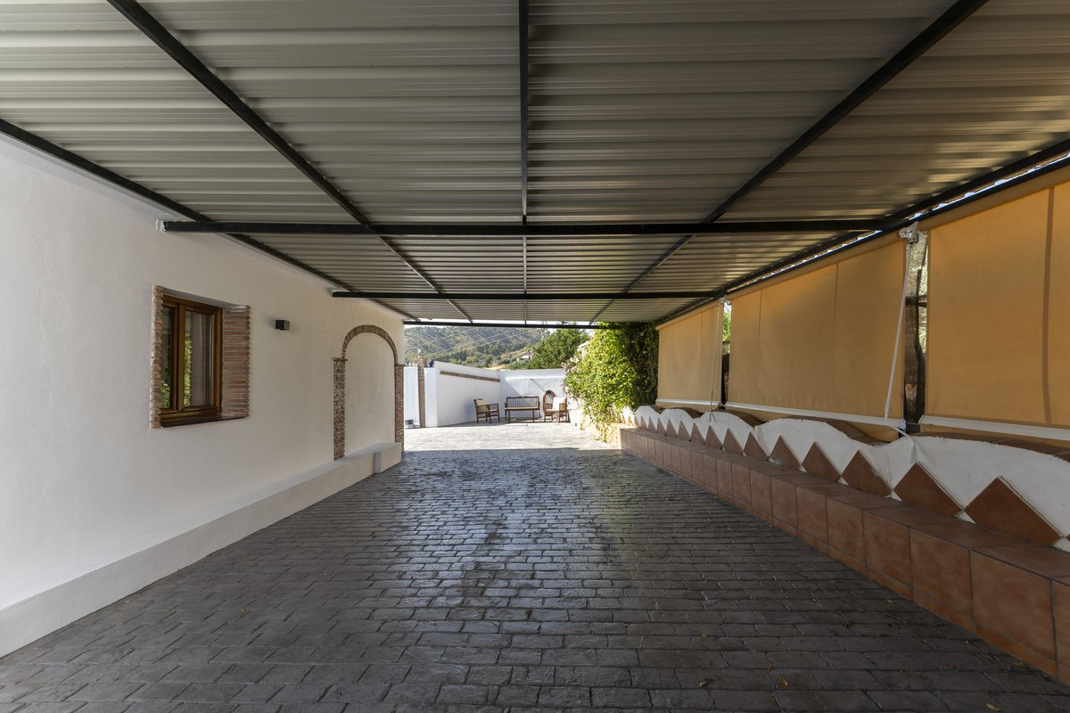 Vrijstaande Villa te koop in Coín | 3 slaapkamers H5074702
