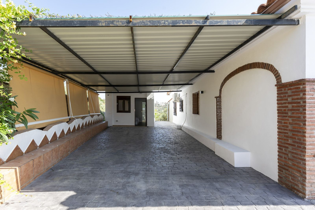 Vrijstaande Villa te koop in Coín | 3 slaapkamers H5074702